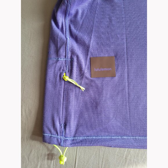Lululemon Lightweight Cinched Hem Hiking T-Shirt in Charged Indigo (4) - Picture 8 of 8